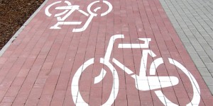 Paulistanos aprovam ciclofaixas, mas a maioria ainda vai de carro