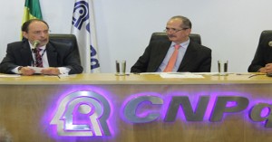 CNPq pode deixar de financiar parte do Ciência sem Fronteiras