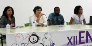 XII Eneds: estudantes e professores questionam a não neutralidade científica