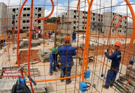 CNI registra em maio queda menor na atividade da indústria da construção