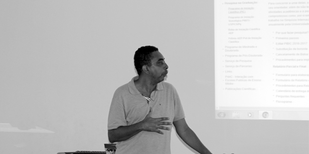 Senge Bahia participa da recepção dos calouros da UFBA