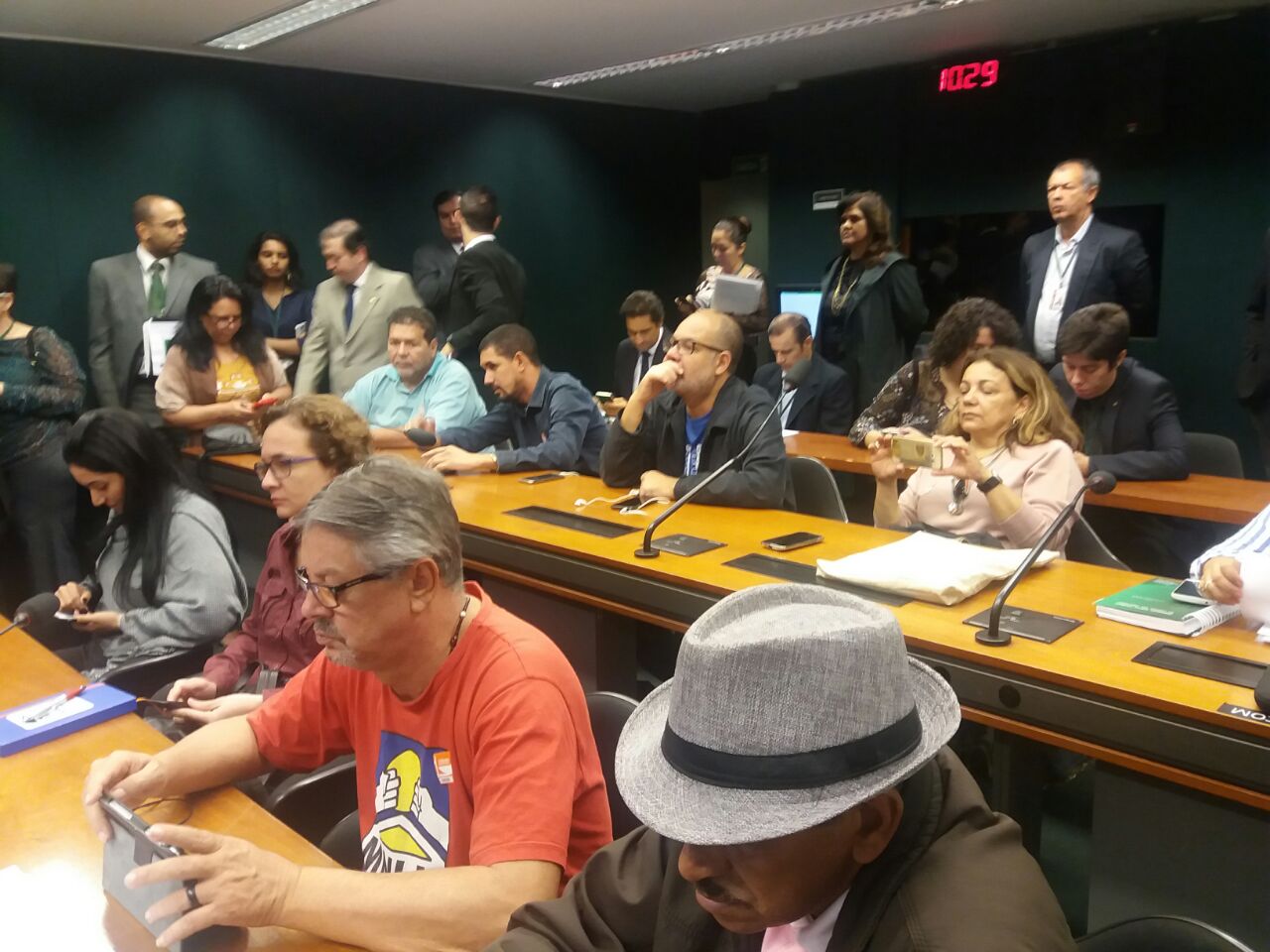 Entidades ocupam Ministério contra desmonte do Conselho Nacional das Cidades