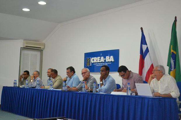 Profissionais debatem viabilidade do BRT em mesa-redonda no Crea