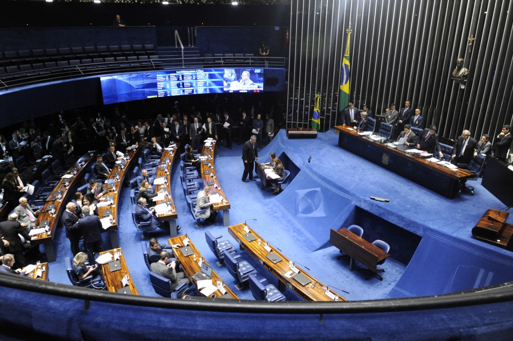 Federação Interestadual de Sindicatos de Engenheiros repudia atos de ruptura da democracia